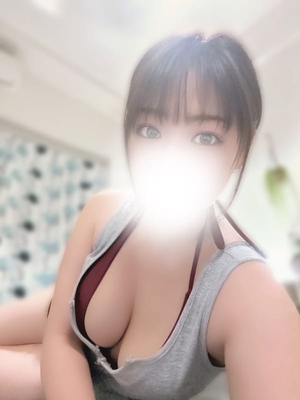 上原かれん