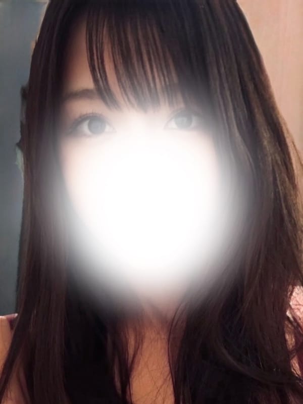 安達 ゆき