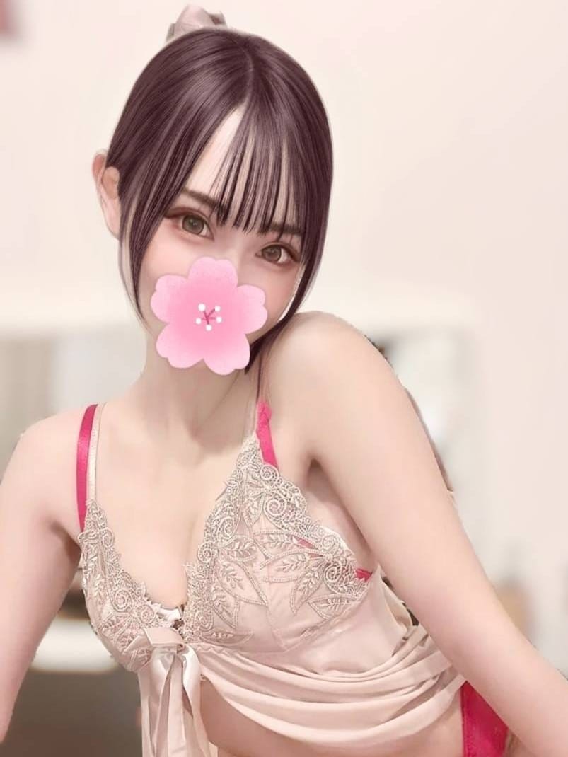 七瀬ゆずは