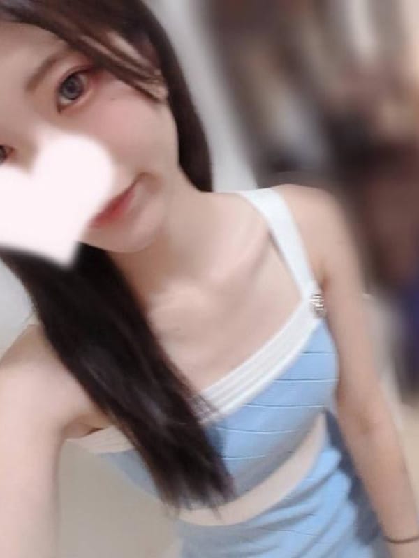ゆりな
