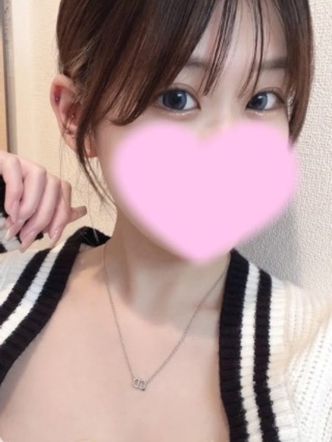 すみれ|ロイヤル クラスでおすすめの女の子