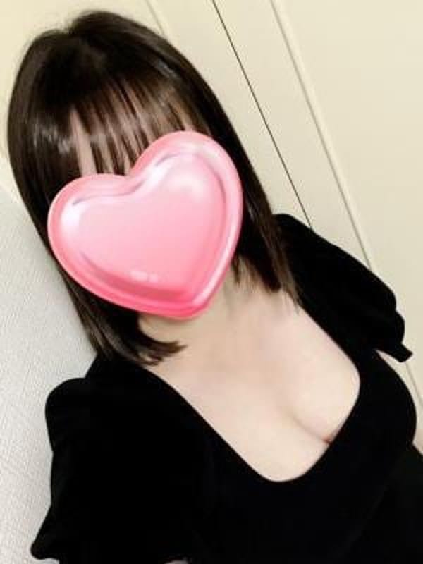 めい|大山ゴールドで評判の女の子