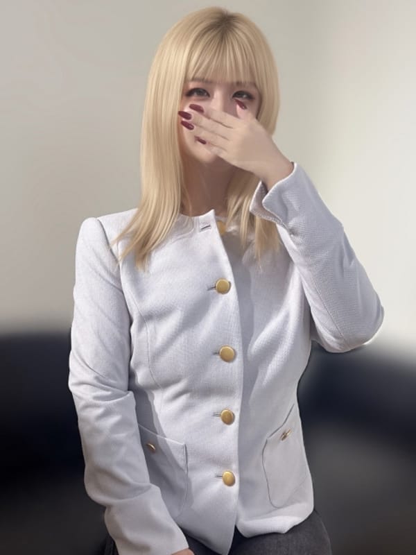 沙弥|AMERIで評判の女の子