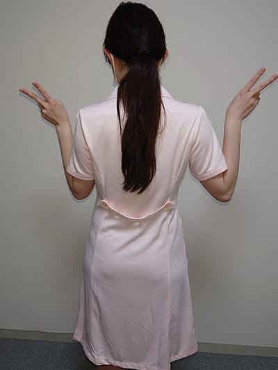 桃色ももか