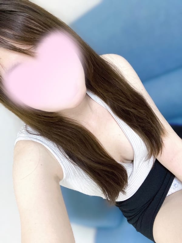 片岡つむぎ|Aroma Zipper（アロマジッパー）で評判の女の子