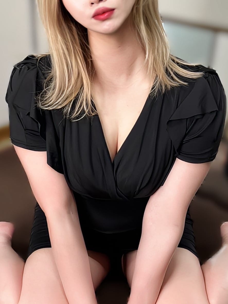 莉央|人妻花でおすすめの女の子