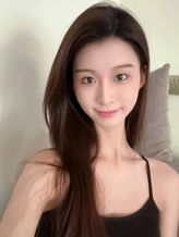 りり|ふわふわでおすすめの女の子