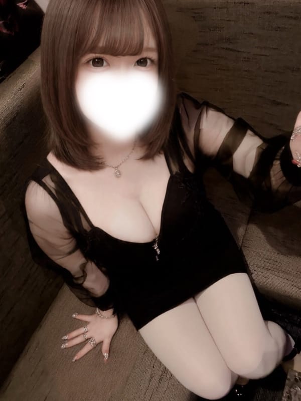 ももな