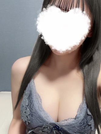 もも|Nine Colors(ナイン カラーズ)でおすすめの女の子