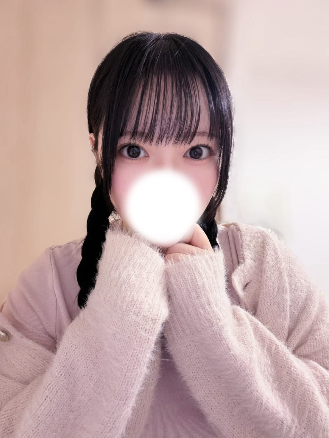 星野なぎさ|Nine Colors（ナイン カラーズ）でおすすめの女の子