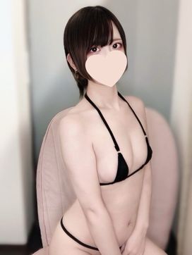 りね|ANESSA大阪で評判の女の子