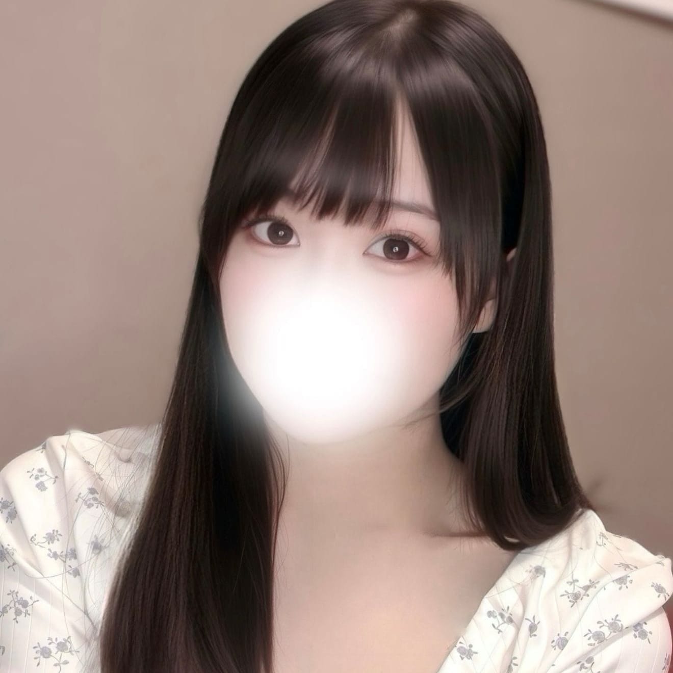 秋本 つばき