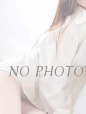 新人〜しおり〜Shiori|沖縄那覇メンズエステ～'U'i～でおすすめの女の子