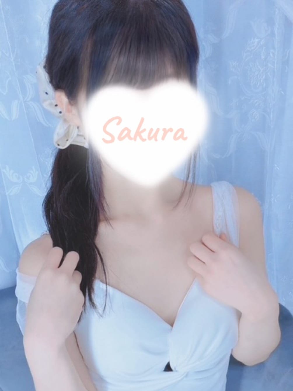 さくら【一瞬で虜♡透明系アイドル】