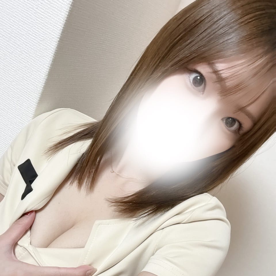 ꕤ︎︎七星　ももꕤ︎︎【♪最愛の守りたくなる彼女的存在】 | Divina Spa(北九州・小倉)