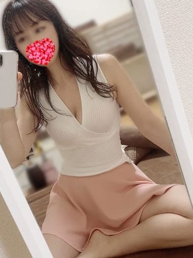 和泉ゆづき|オブリージュで評判の女の子