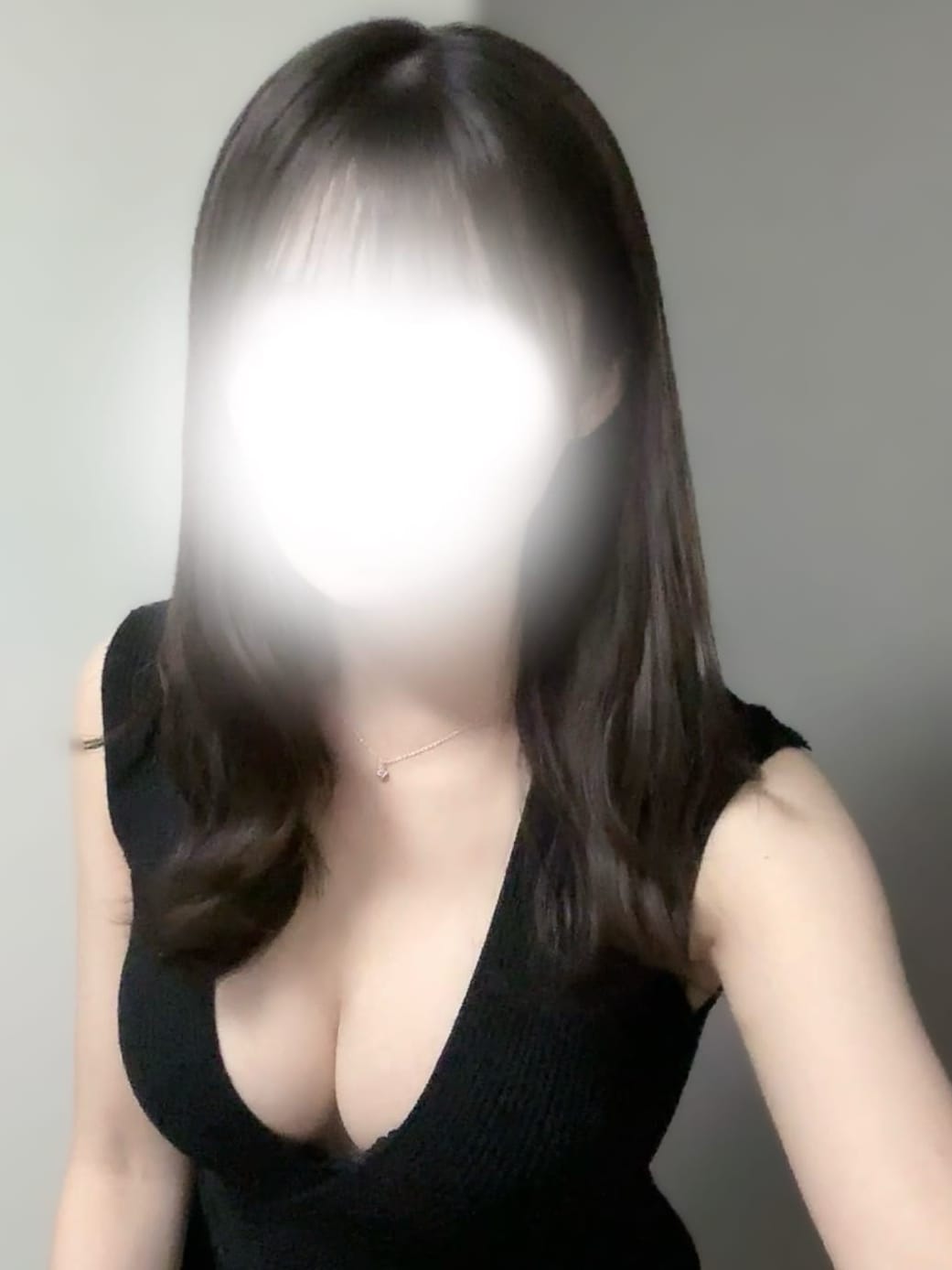 北川るる|アロマハーブでおすすめの女の子