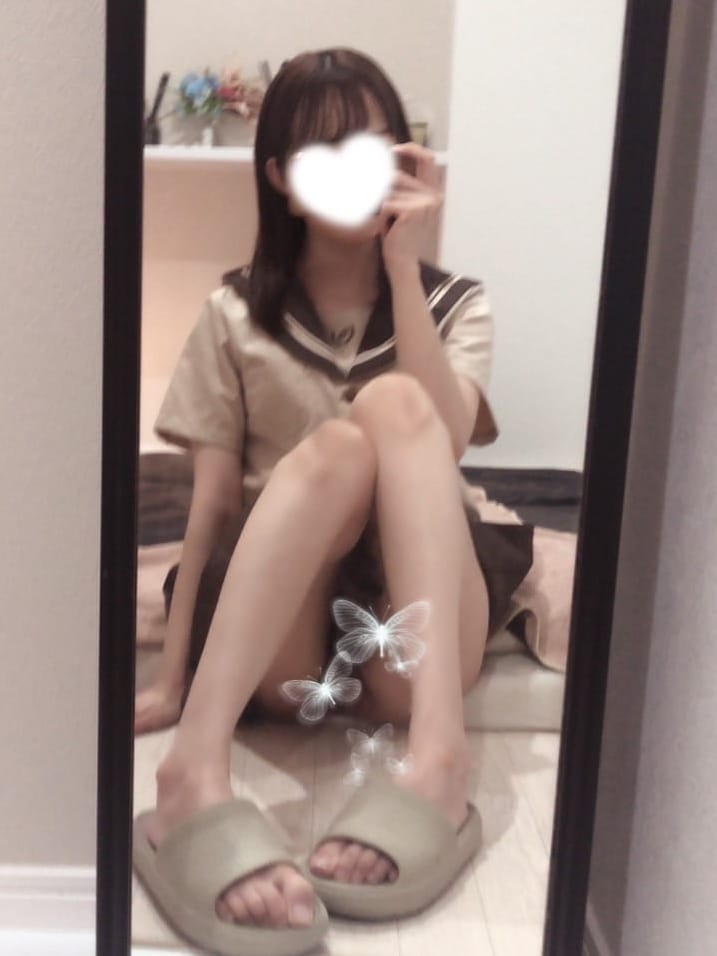 はなび(CHELiE(シェリエ))のプロフ写真4枚目