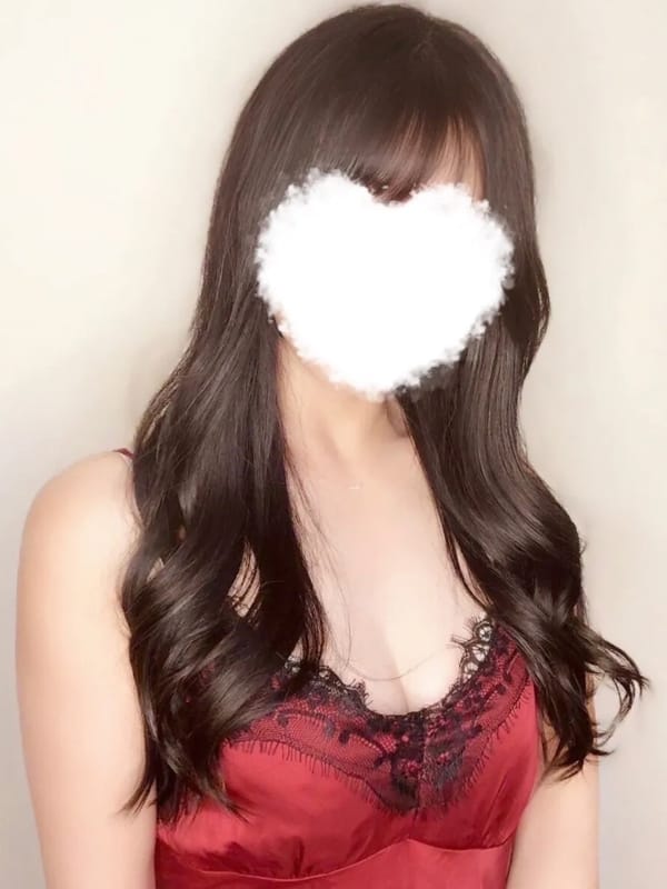 結城れいな