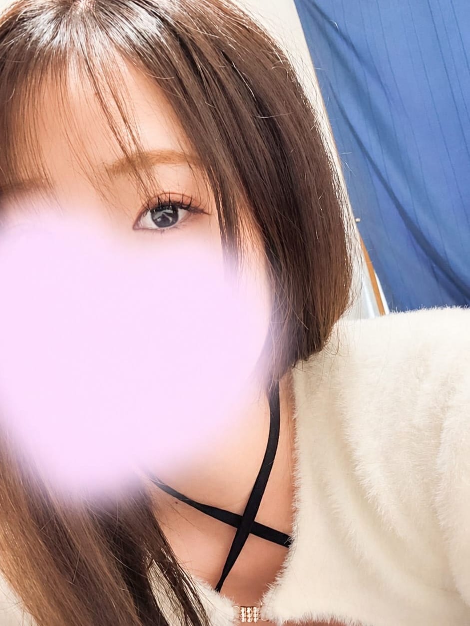 ゆあ【彼女はまさに九州美人♡】