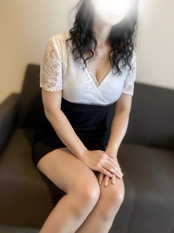 月野~ツキノ~|Mrs.Feliciarc（ミセスフェリシアーク）で評判の女の子