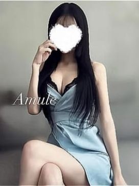 りおん|Amuleで評判の女の子