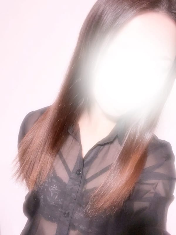 はな|Real-レアル-で評判の女の子