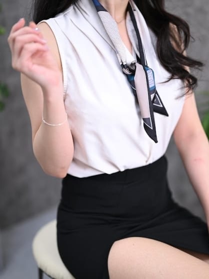 璃音～りおん～|REST second 癒しのOL collection支社で評判の女の子