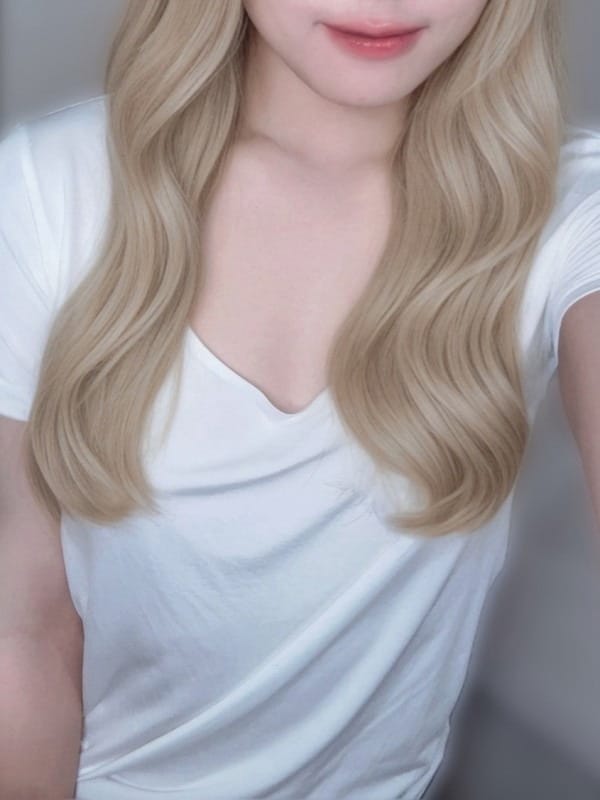 未来（みらい）|白シャツと彼女「しろかの」でおすすめの女の子