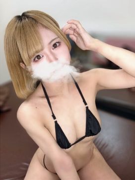 音羽かなう|ウルレア赤羽で評判の女の子