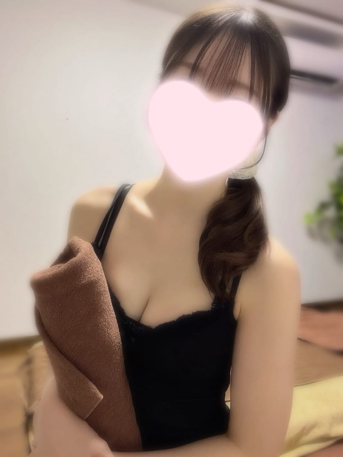 立花りこ|郡山メンズエステ Essence エッセンスでおすすめの女の子