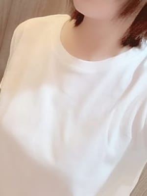 ことね|透明感96％神戸店でおすすめの女の子