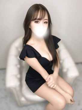 平井じゅな