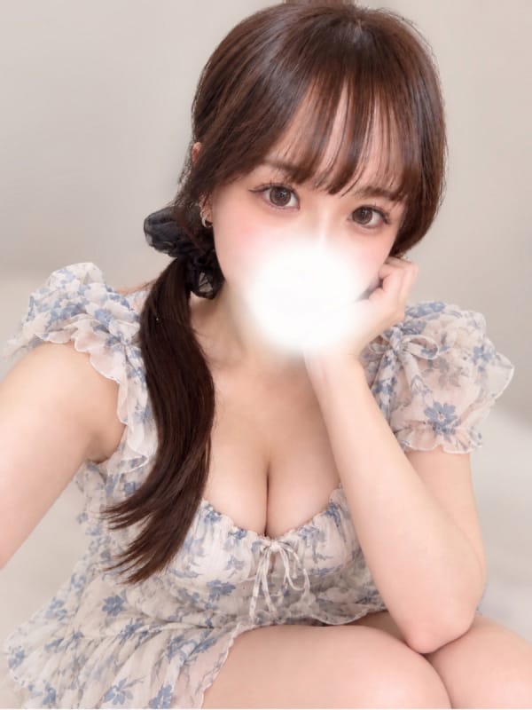 うた|千葉市内・栄町メンズエステで今すぐ遊べる女の子