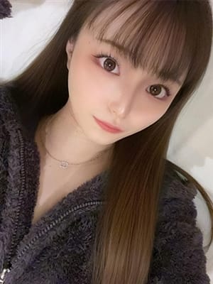 るな|ふるーちゅ♡じっぱー♡で評判の女の子