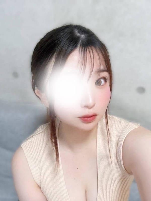七瀬くるみ