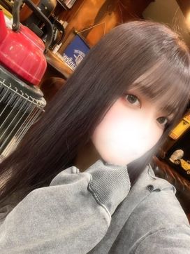 ひびき|Senjyu Spaで評判の女の子