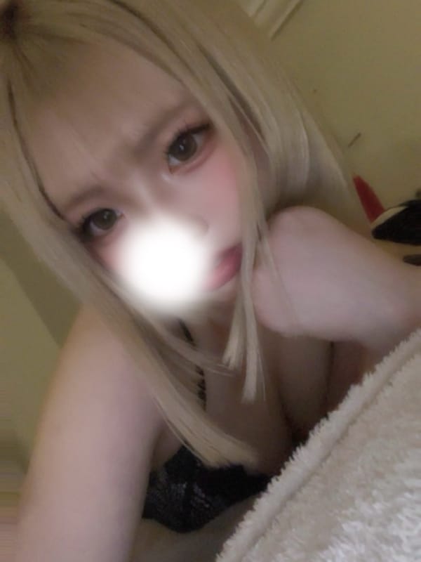 日向ゆゆ
