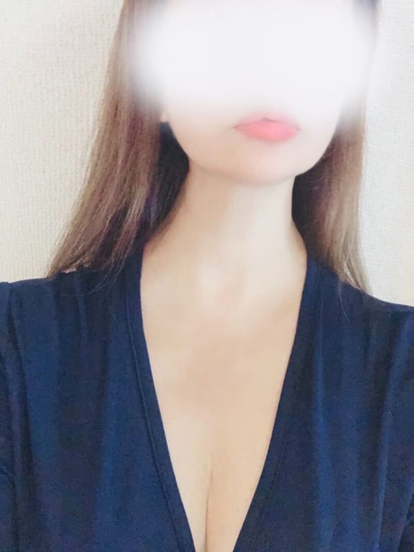 西マリコ|マリコの部屋 熊本店で評判の女の子