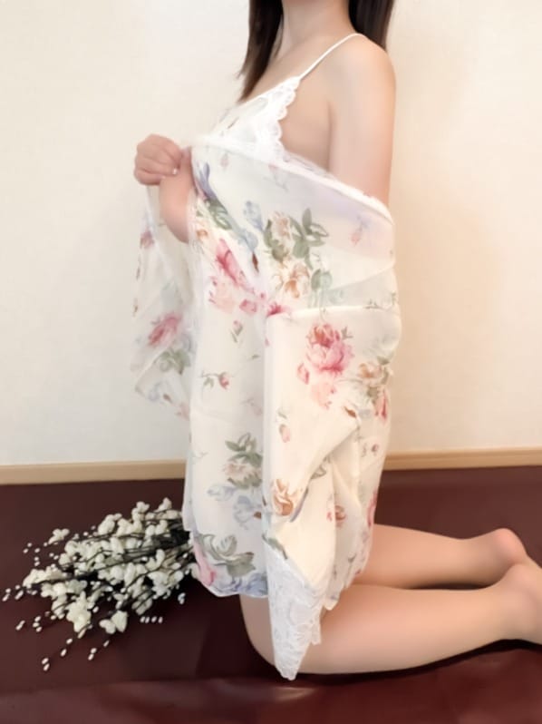 美桜（みお）|香彩堂博多店でおすすめの女の子