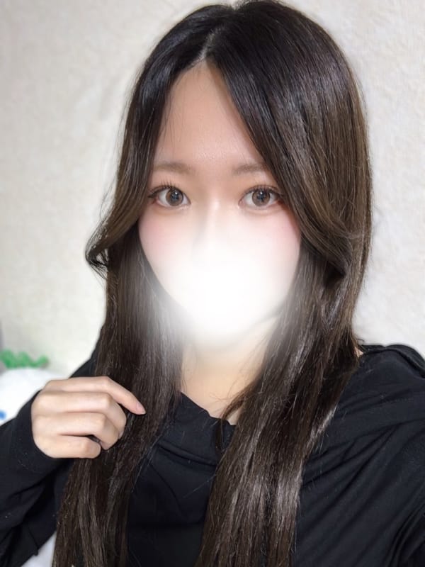 えみる|吉祥寺メンズエステ シャンデリアでおすすめの女の子