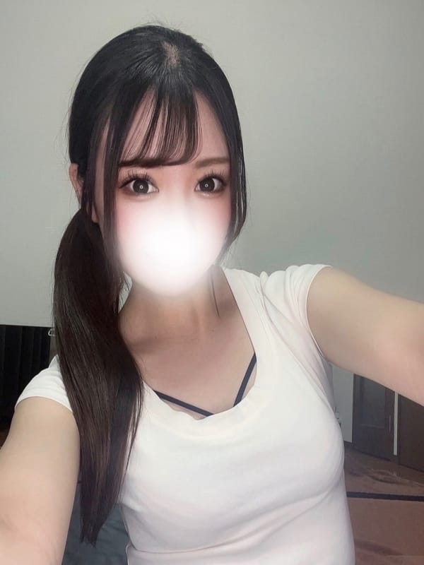 りり|やさしさSPAで評判の女の子