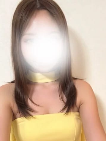 亜白えま|パルティで評判の女の子