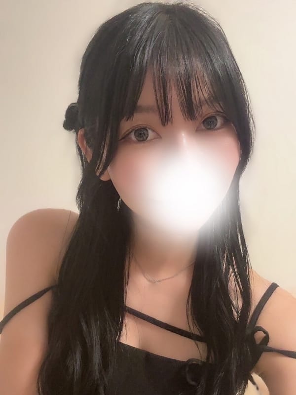 ももな