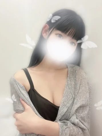 雨宮 るな|あおむけ天国で評判の女の子