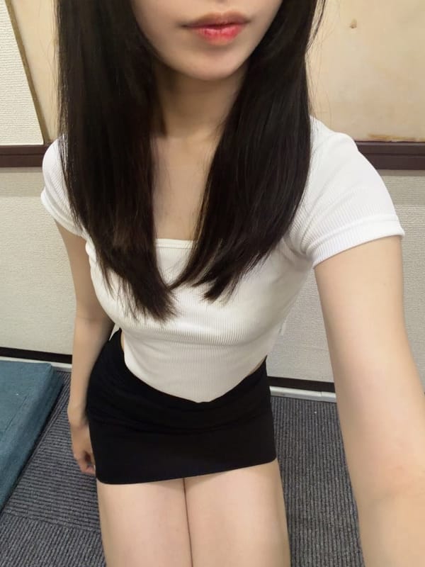 月読もも|銀座メンズエステ ダイヤモンドでおすすめの女の子