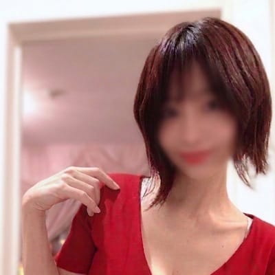 「8/7（金）新人セラピスト入店中」08/07(金) 09:03 | Relaxation Spa ROSAのお得なニュース