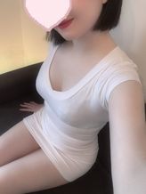 もも|Aroma Rouge(アロマルージュ)でおすすめの女の子