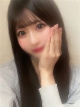 アーモンドアイ|ACE SPAで評判の女の子