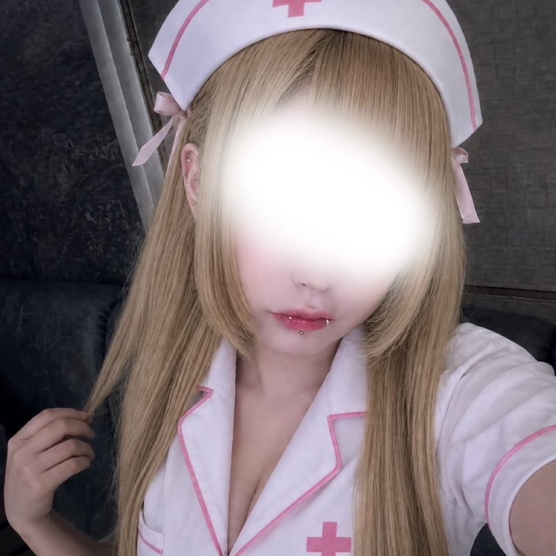 める
